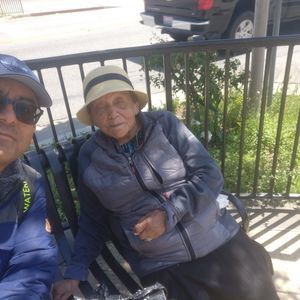 Meet your Posher, Efrain